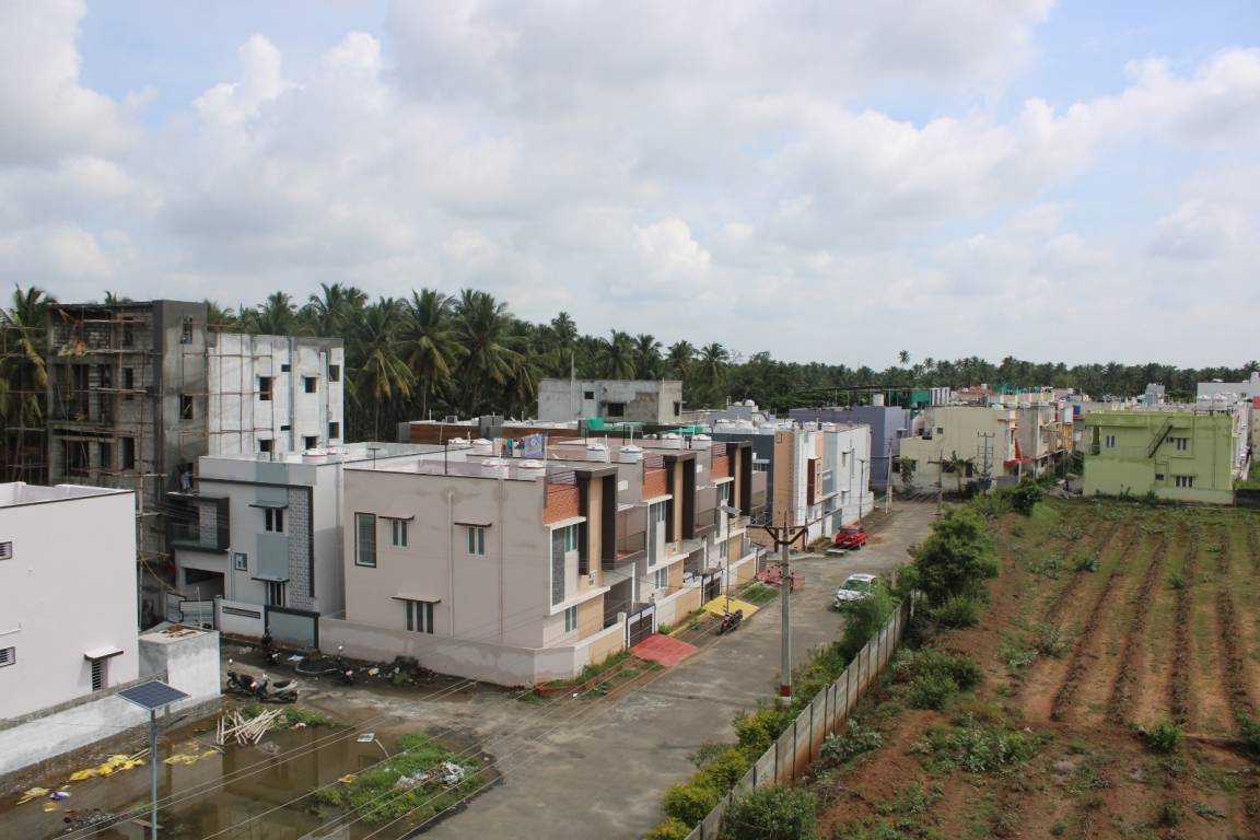 paari nagar Plot