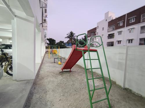  grandeur Children's play area