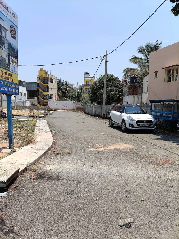  midcity Internal Roads & Footpaths