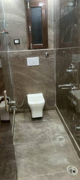  affordable-homes Bathroom