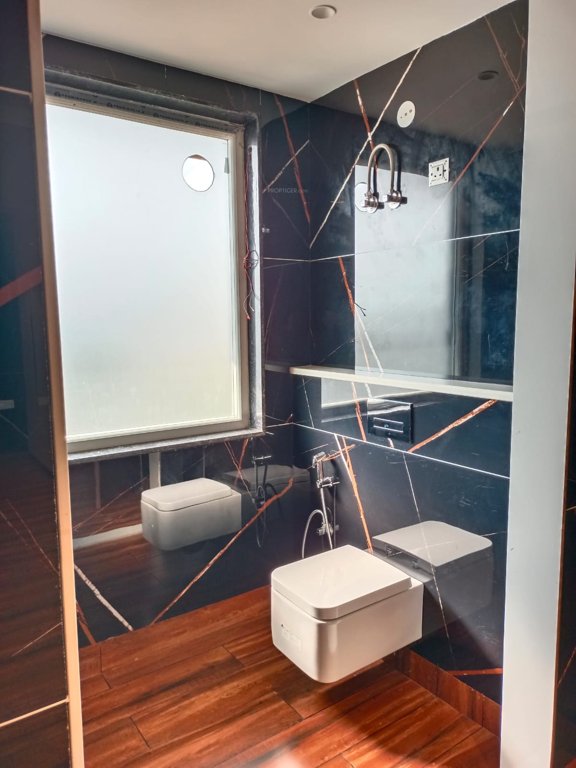  marbella floors 66 Bathroom