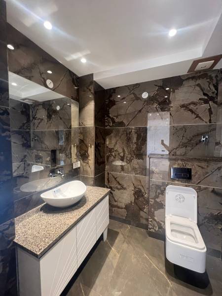  luxury-builder-floor-sector-56-part-2 Bathroom