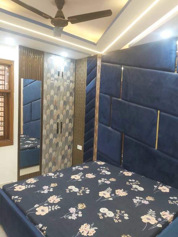 shantiniketan by aggarwal associates and builders Bedroom