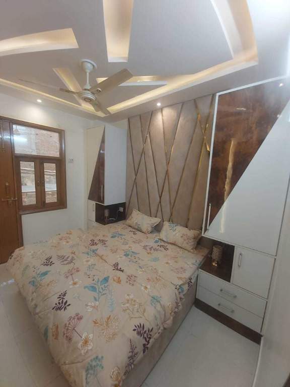 shantiniketan by aggarwal associates and builders Bedroom