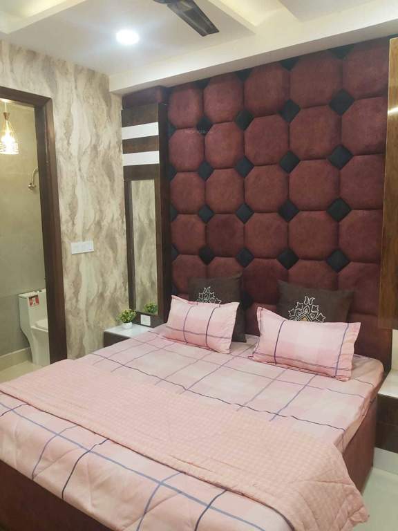 shantiniketan by aggarwal associates and builders Bedroom
