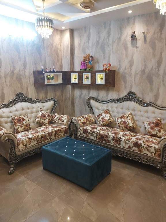 shantiniketan by aggarwal associates and builders Living Area