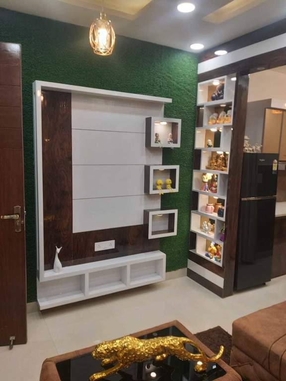 shantiniketan by aggarwal associates and builders Living Area