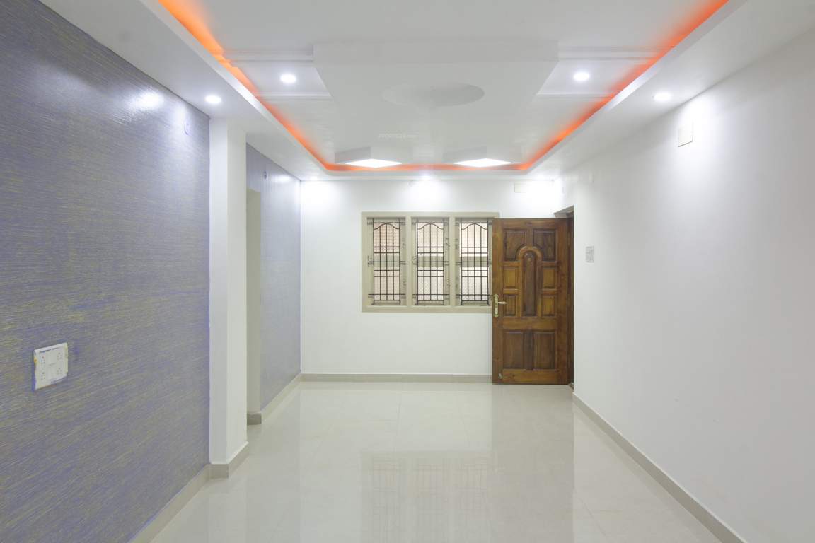  jupiter apartment Living Area