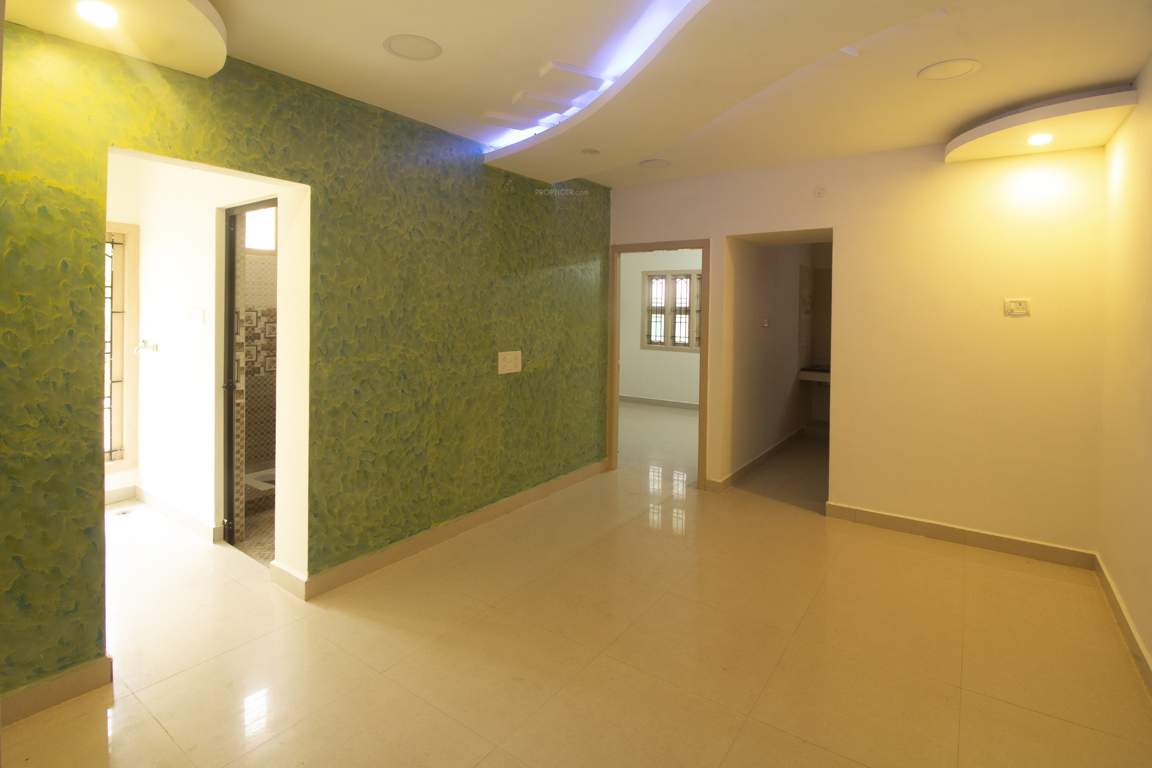  jupiter apartment Living Area