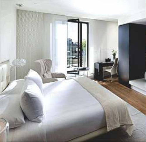  royal-avenue-thivim Bedroom