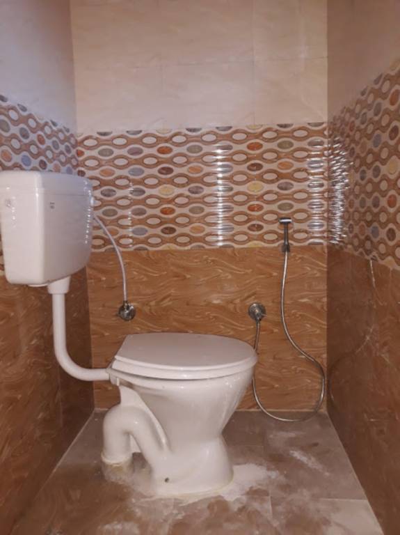  vinayaga apartment Bathroom