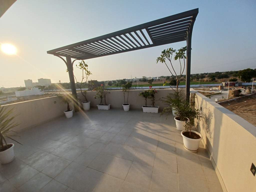  the park royal villa Others