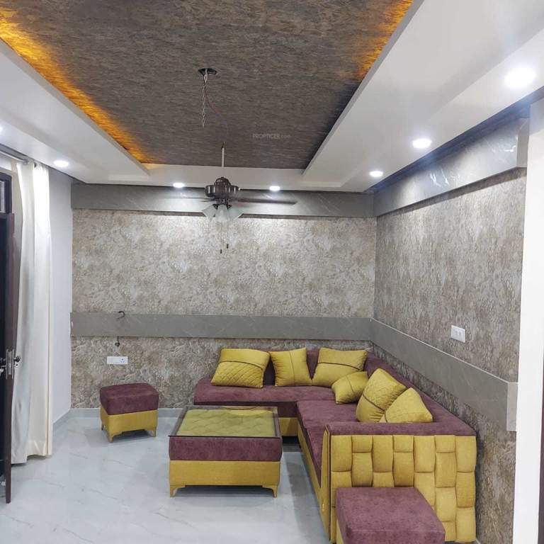  heights 1 Living Area