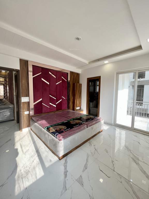  lexus Bedroom