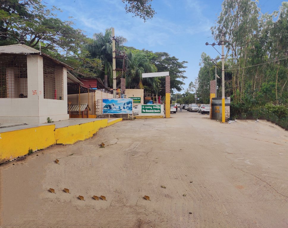  vishalakshi meadows Internal Roads