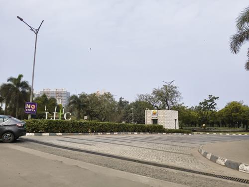  life-republic-sector-r10-10th-avenue-universe-phase-v Internal Roads & Footpaths