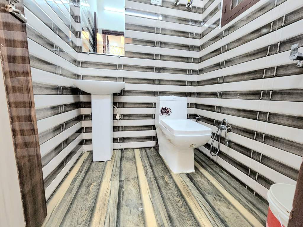  the grand majestic Bathroom