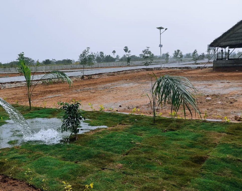 metro grand phase 2 Plot