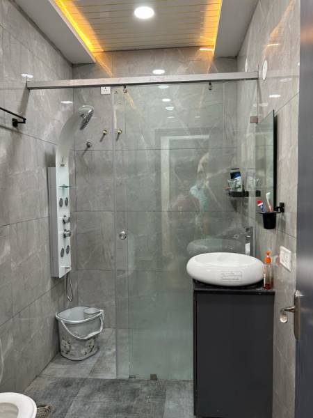  green-rich-county Bathroom