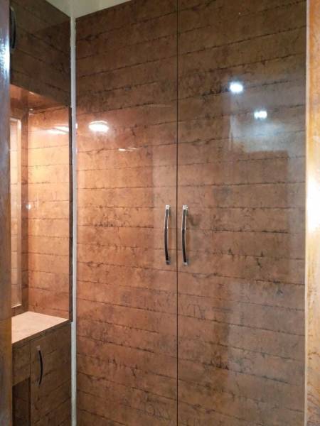  independent-floor Bathroom