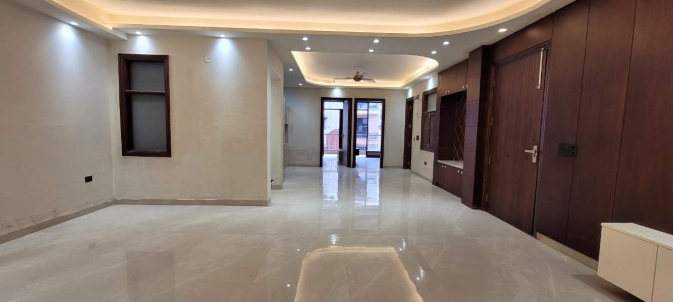 ultra luxury floors Living Area