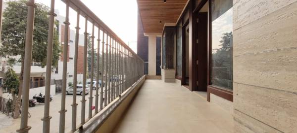  luxury-floors Balcony