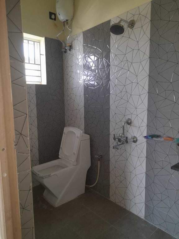  tulip apartments Bathroom