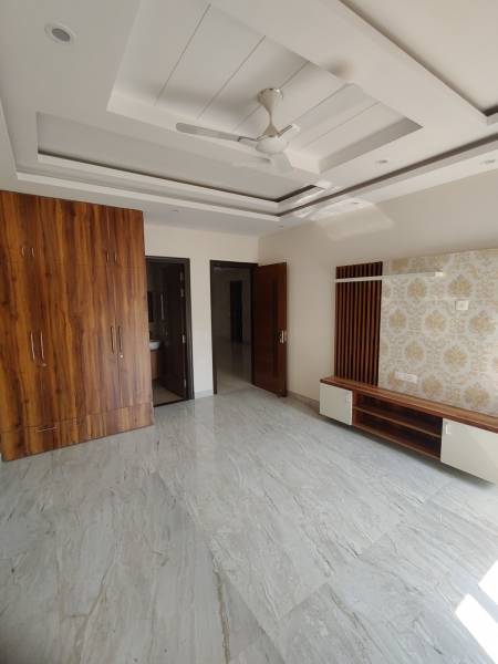  luxury-builder-floor-b-92 Living Area