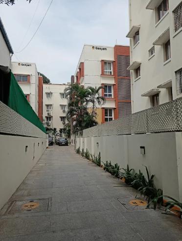  madhava Internal Roads & Footpaths