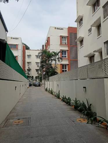  madhava Internal Roads & Footpaths