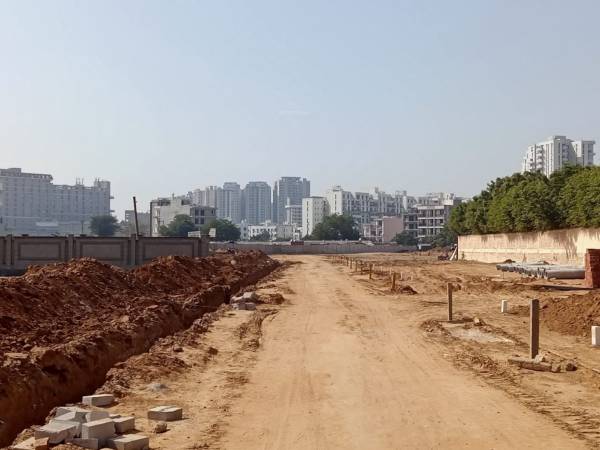  atulyam-83 Plot