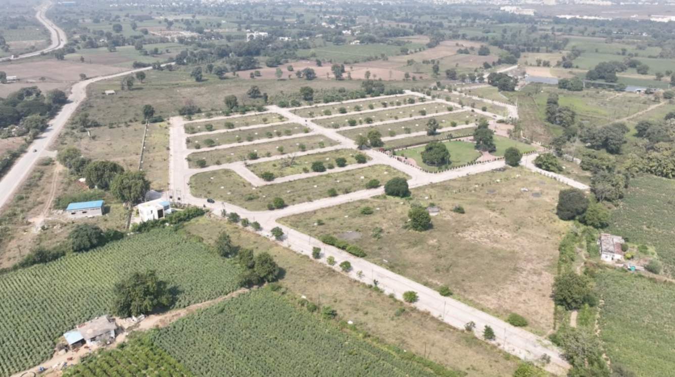  vrindavan park Plot