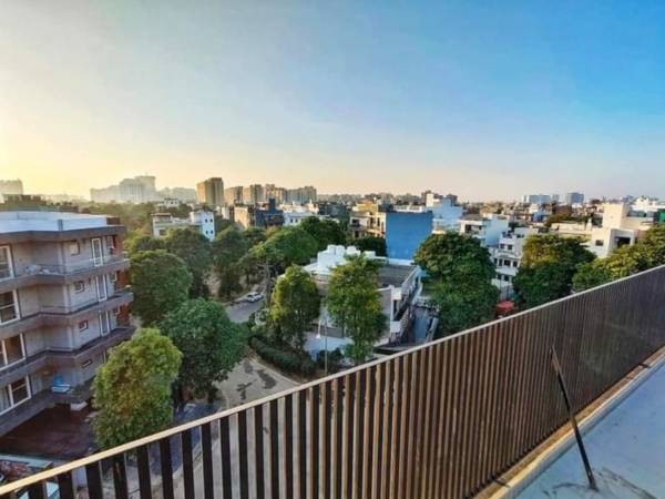  luxury-builder-floors-12 Others