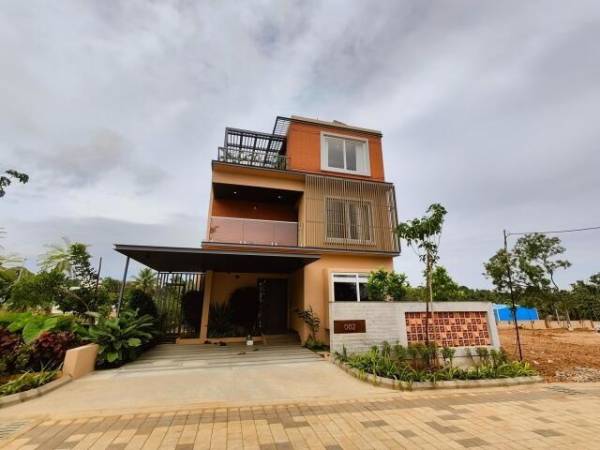  paradise-on-earth Construction Status June-24