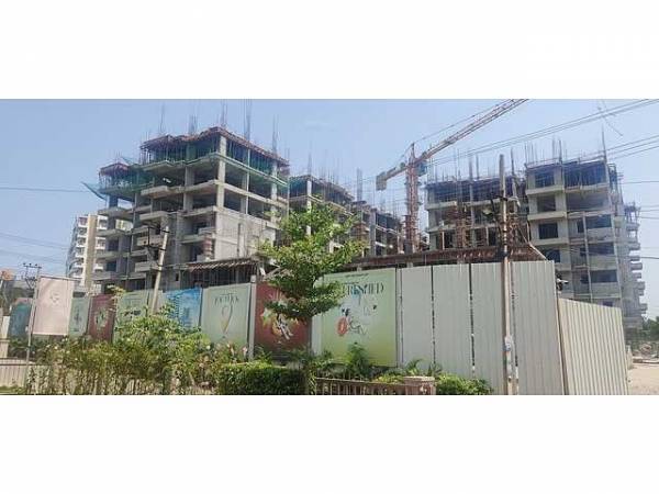 constructionStatus of Green Edge