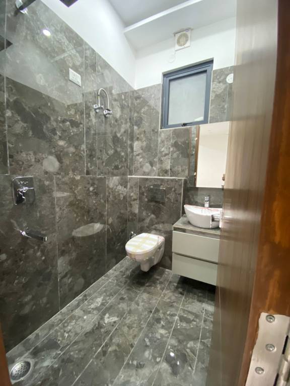 divyansh builder floor Bathroom