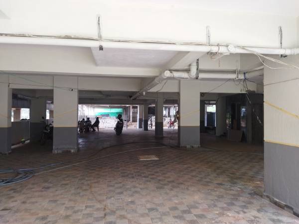  green Closed Car Parking