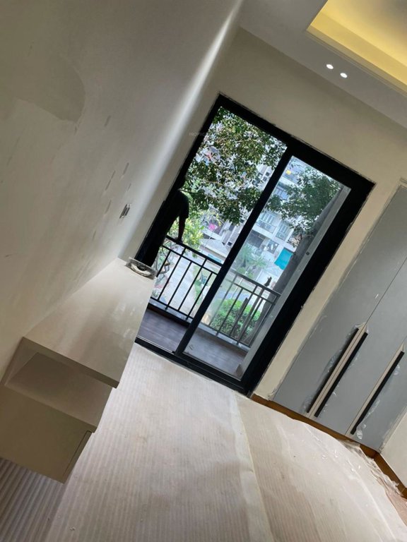  new door luxury builder floor Bedroom