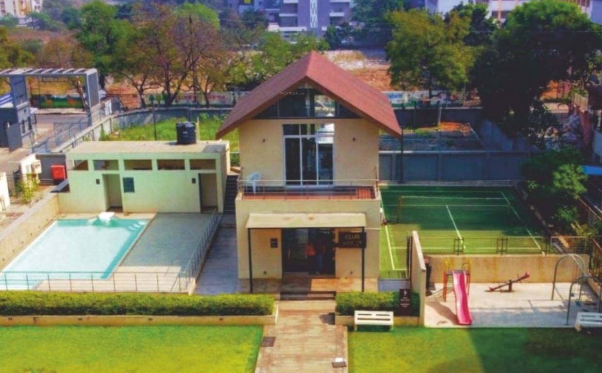  peninsula d Children's play area