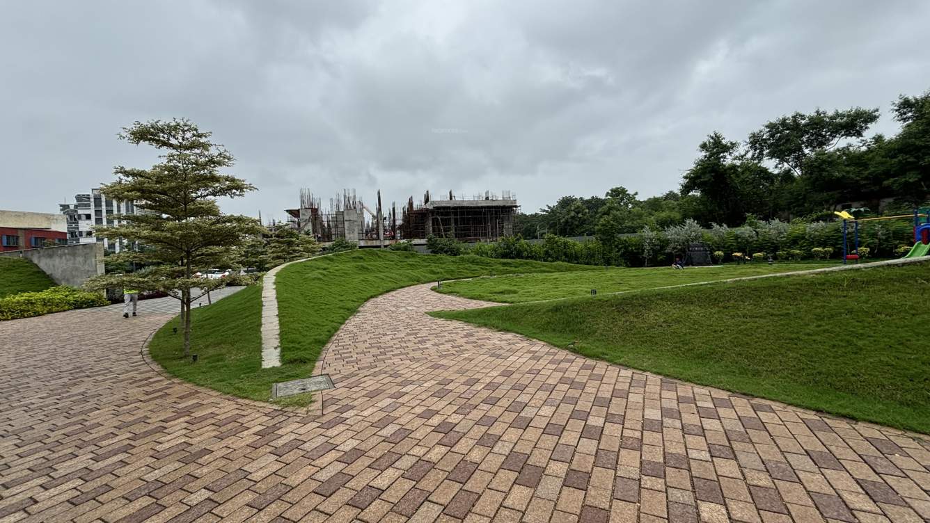  paris city wing c Jogging Track