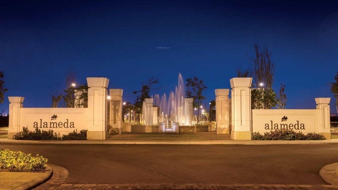 alameda central Fountains