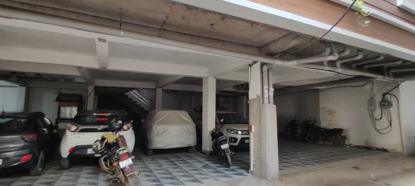 Closed Car Parking grand Closed Car Parking