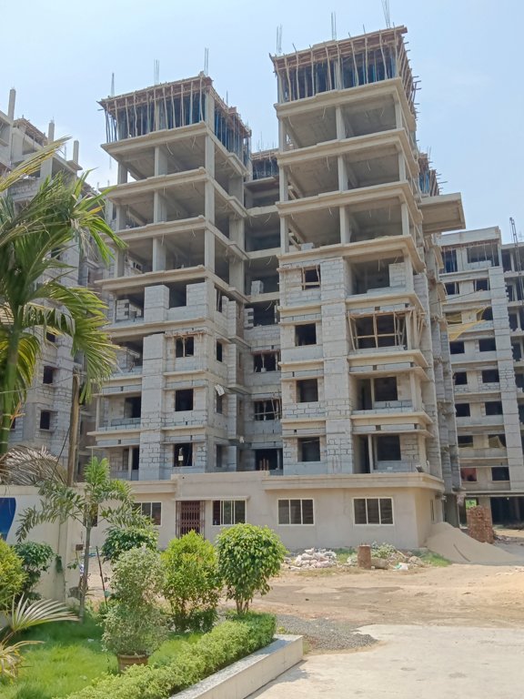  su casa valley Construction Status Apr 24