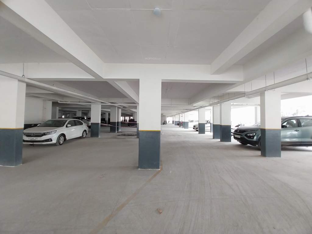  shivaganga a r prakruthi Car Parking