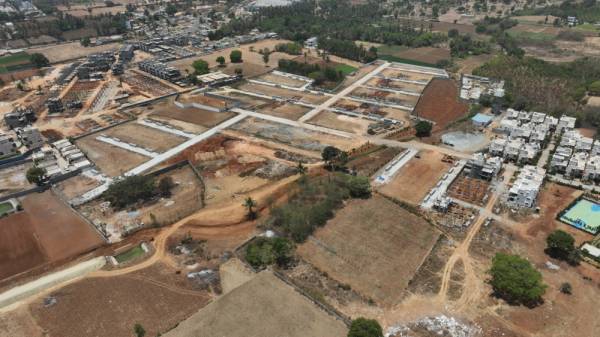  luxuary-builder-floor-45 Construction Status Apr-24