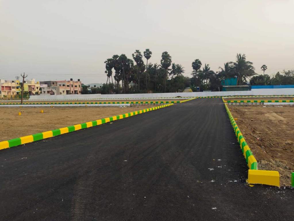  lakshmi modern city Plot