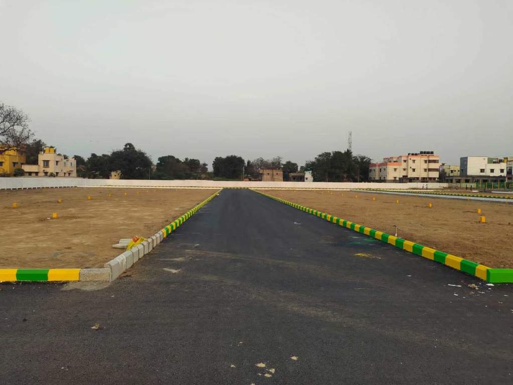  lakshmi modern city Plot