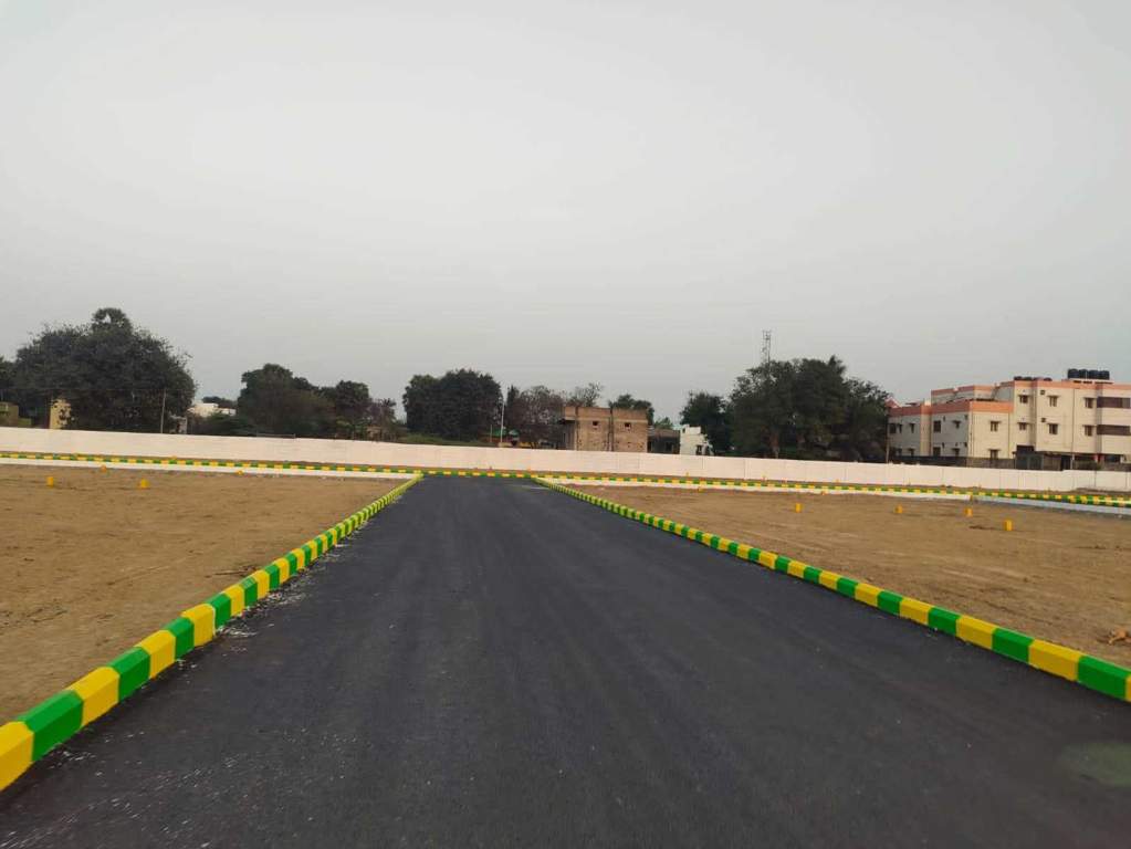  lakshmi modern city Plot