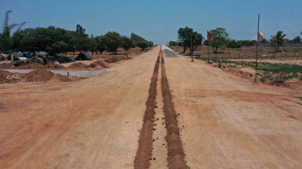  the-highway-orchards Plot