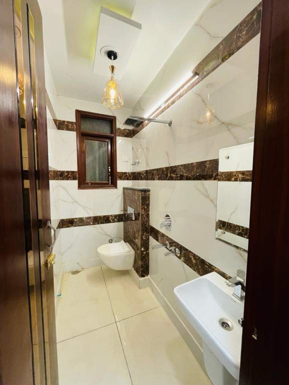  affordable homes Bathroom